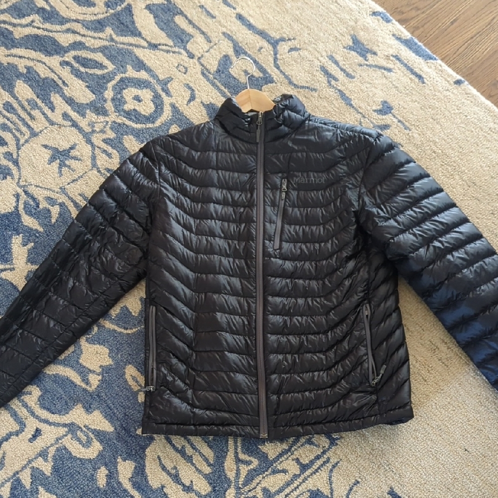 Marmot Black and Gray Quilted Jacket Men's medium